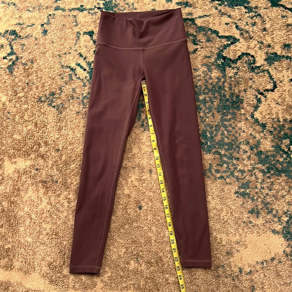 Fleo El Toro leggings, size small, light purple